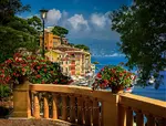 Picture postcard perfect, that's what you get when you visit Portofino. You sometimes you feel it can't be real. Let me share this idyllic town with you.......