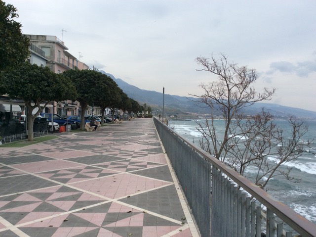 Diamante Promenade, Calabria