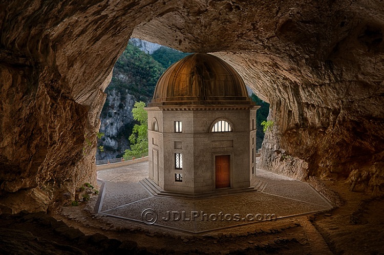 Temple of Valadier