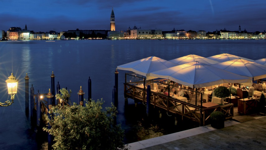Which two luxury hotels in Venice Italy are the very finest? If you are looking for a hotel to match the splendor of Venice then look no further than...