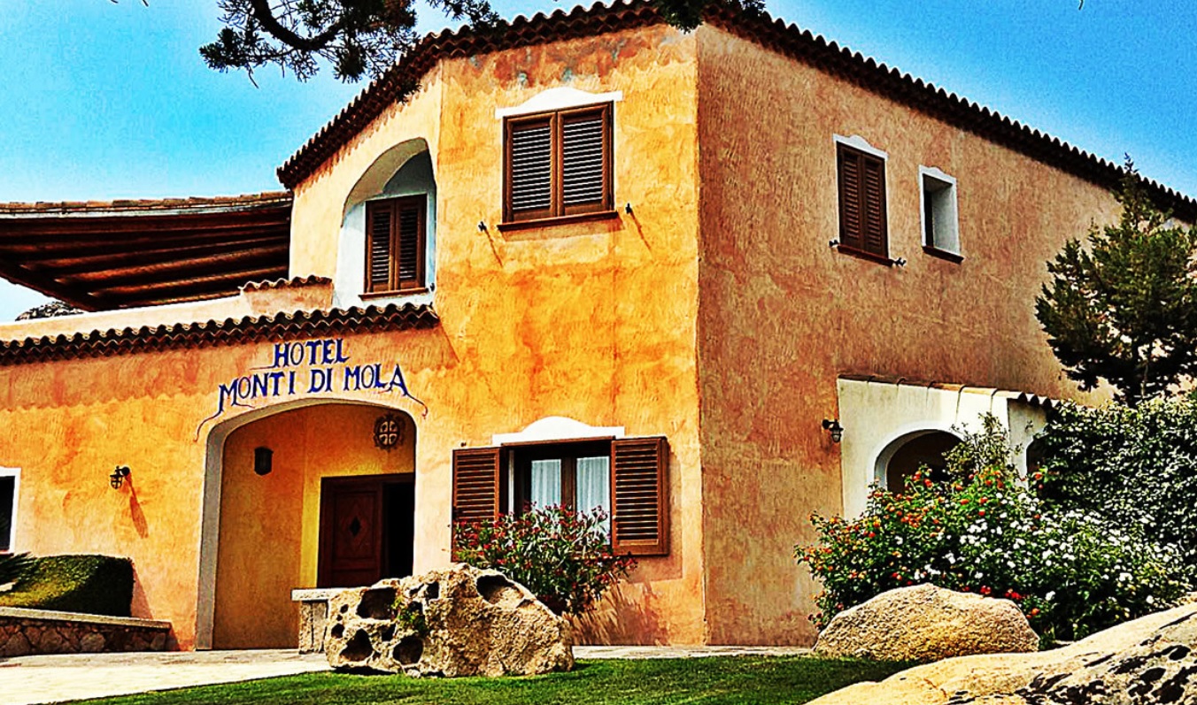 Monte Di Mola Hotel