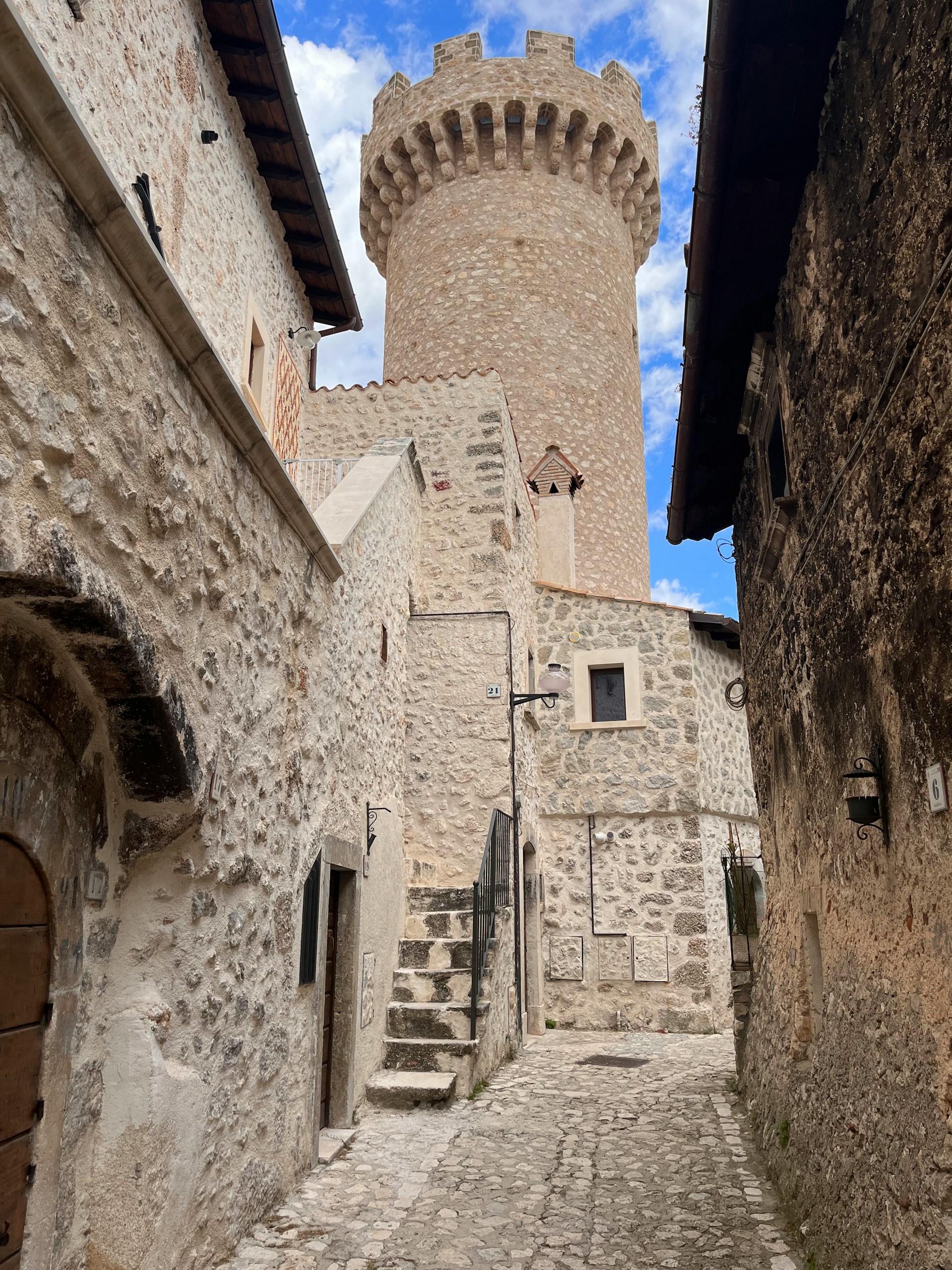 Santo Stefano di Sessanio old town