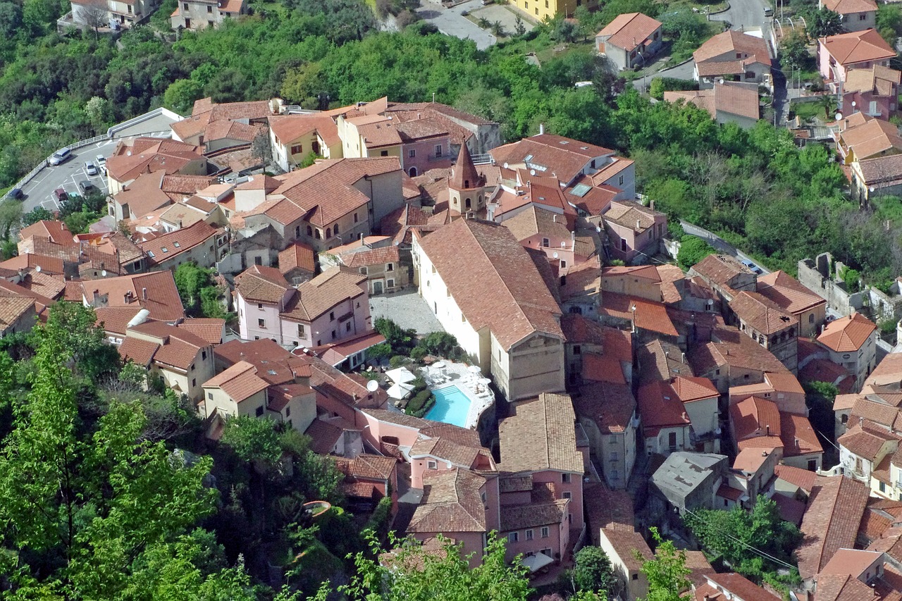 Locanda Delle Donne Monache and the old town of Maratea from above.