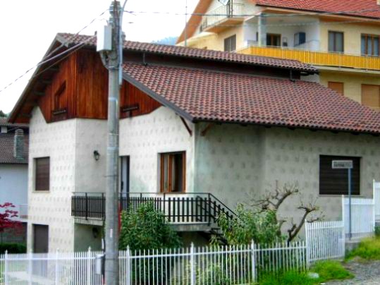 property near Turin Italy 