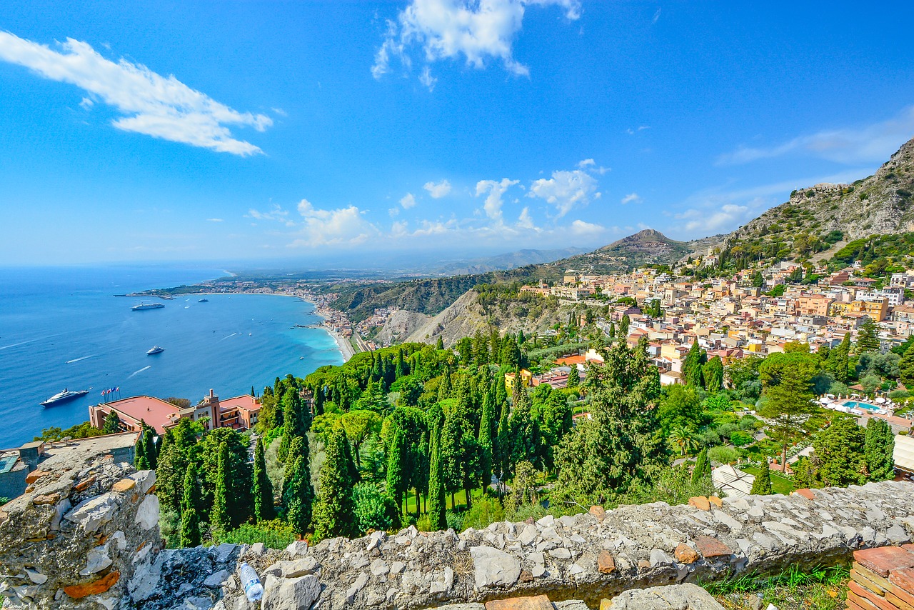 taormina-view-sicily-pixa.jpg taormina-view-sicily-pixa.jpg
