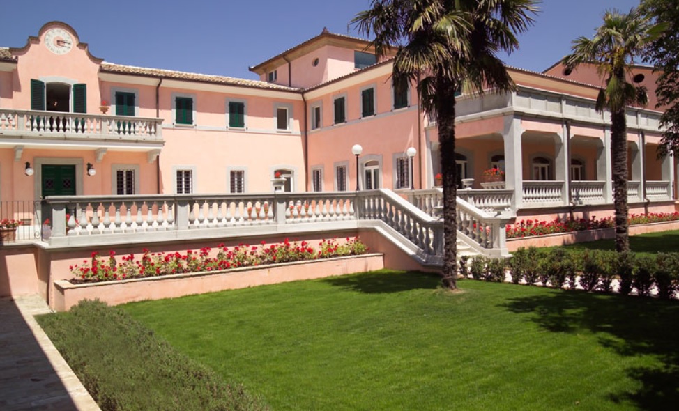 Villa Zuccari, Montefalco, Umbria Villa Zuccari, Montefalco, Umbria